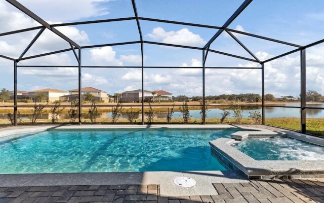 Solterra Resort Lakeview 7195