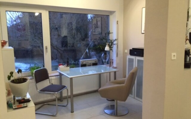 Private Apartment Elsenborner Straße