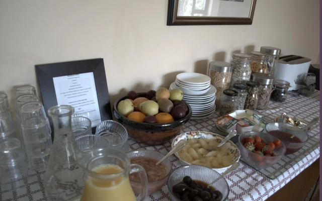 Old Orchard Lodge Bed & Breakfast