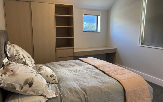 Central Queenstown Villa & Spa