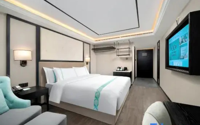 Xana Hotelle Hotel (Harbin Huizhan Zhongxin Nanzhi Road Subway Station)