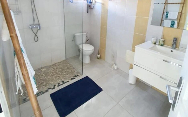 Studio in Le Vauclin, With Enclosed Garden and Wifi