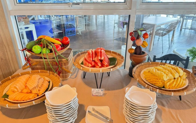 Bangsaen Villa Hotel (SHA Extra Plus)