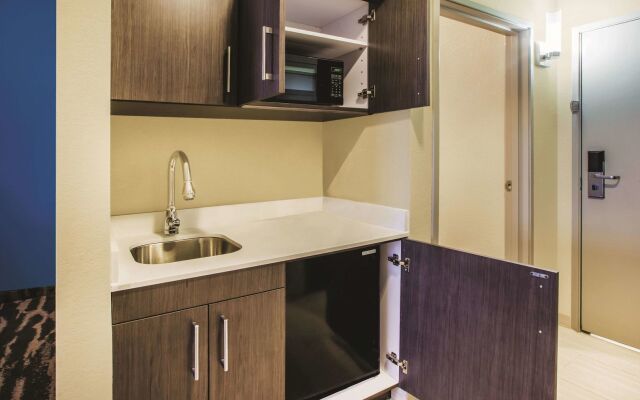 La Quinta Inn & Suites by Wyndham Kokomo