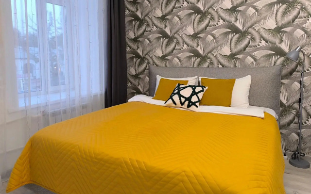 Волжские апартаменты с видом на Торговые ряды