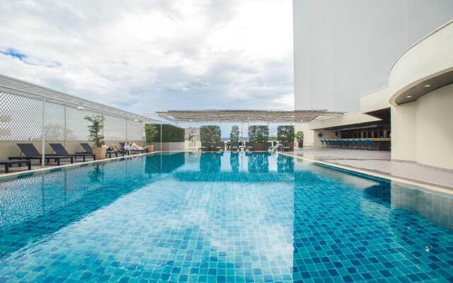 Centara Riverside Hotel Chiang Mai