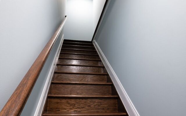 6 Bedroom Duplex Near NYC