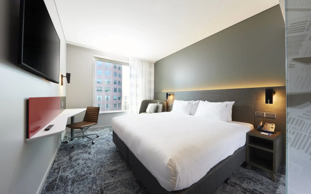 Holiday Inn Express Melbourne Southbank by IHG