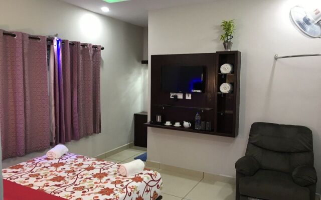 MehaKira Holiday Inn