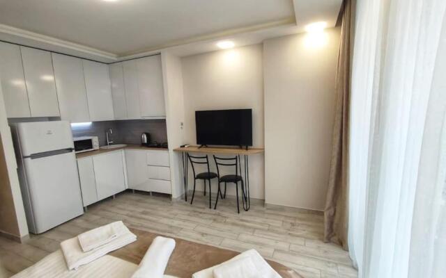 Leo Group Apartment 13-270 Sunrise Batumi