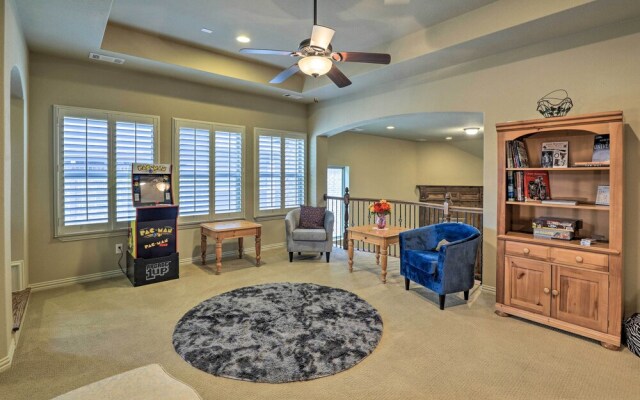 Chic Family-friendly Home in Irving w/ Yard!