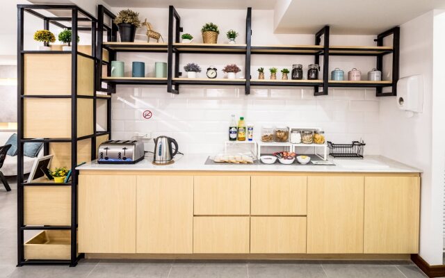 Naratel Hostel Bangkok