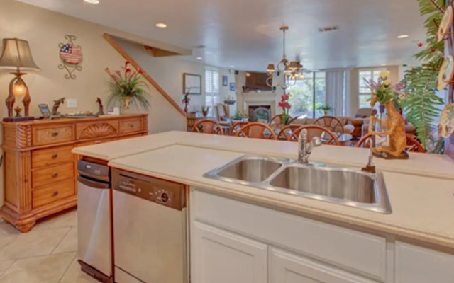 Mainsail Townhome 01