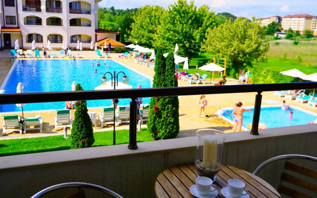 Апартамент Сънрайз Обзор - Apartment Sunrise Obzor