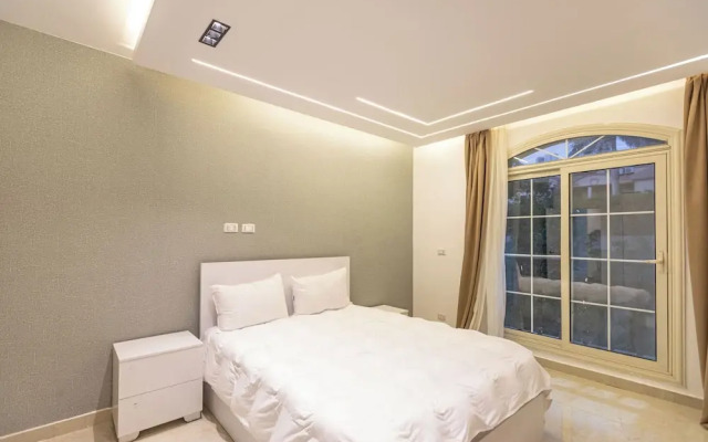 Host Prime Paradise Villa At Rehab City