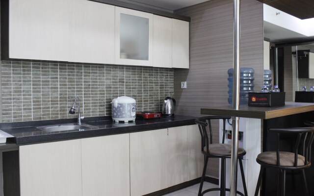 Prime & Comfy Studio @ Tamansari La Grande Apartment By Travelio