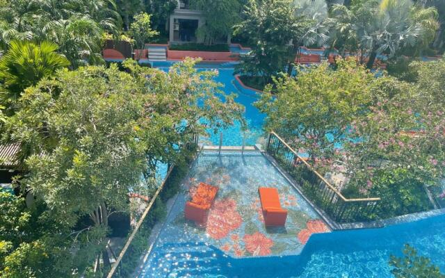 Lahabana Pool View 537