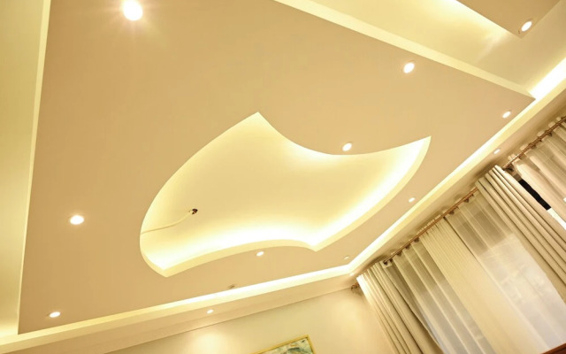 Neon Hotel Ntinda