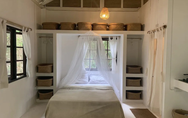 Coconut Beach Bungalows