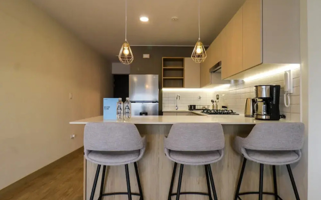 w Extraordinary 2BR With Balcony in Miraflores