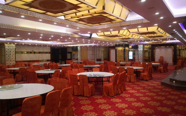 Chaozhou Baohua Hotel