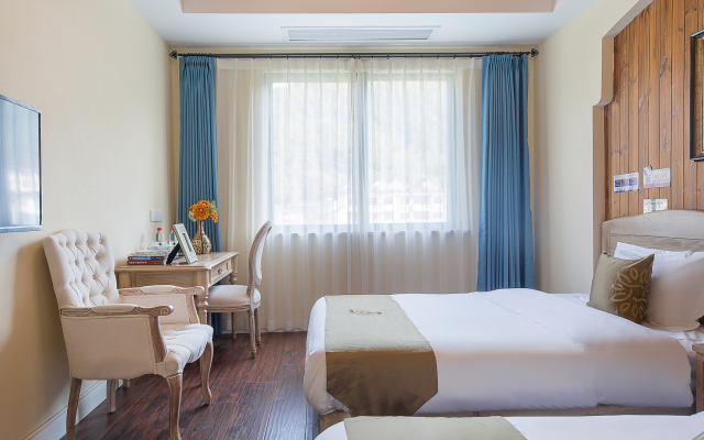 Floral Hotel·Jiujiu hotel in Qiandao Lake