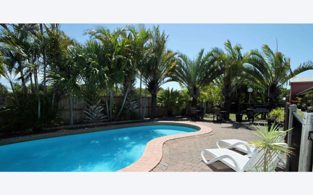 Pacific Palms Motor Inn