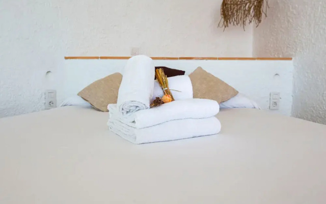 Castell Mar 1003 in Roses