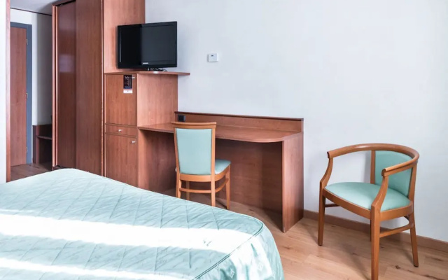 Point Hotel