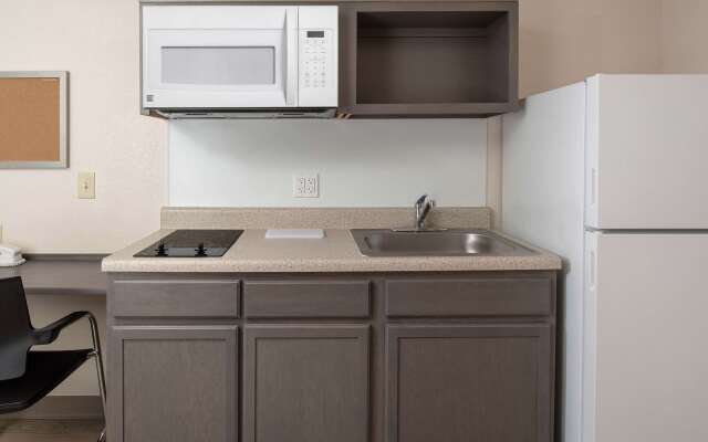 WoodSpring Suites Broken Arrow