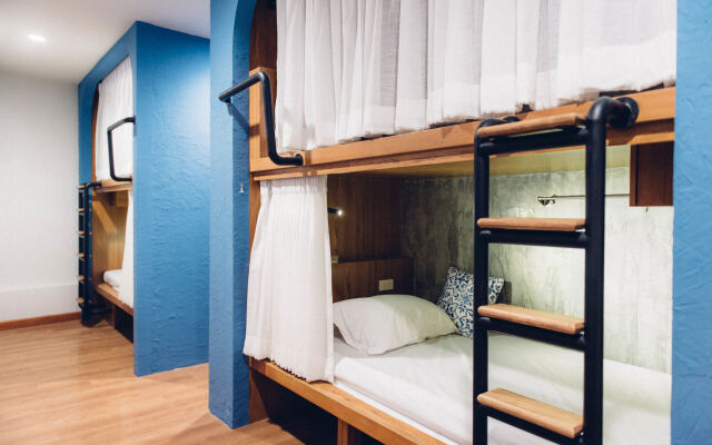 Nitan Hostel Khaosan