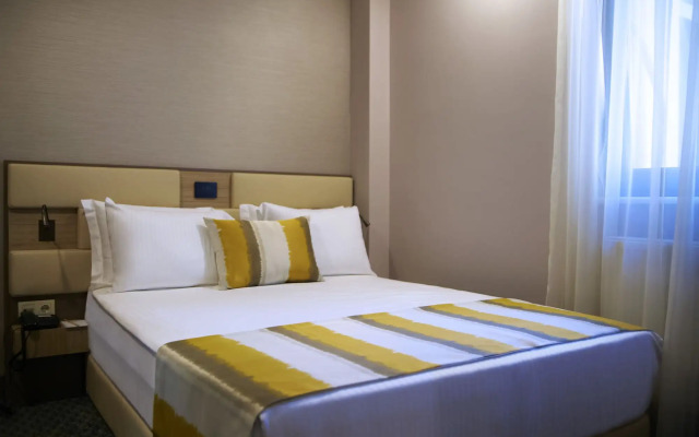 Tophane Suites