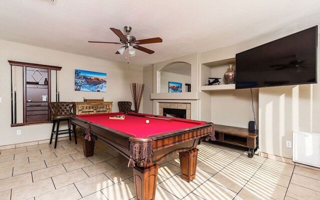 Piute Palace 5BR by Casago