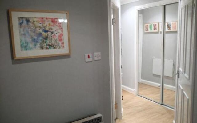 456js Edinburgh Self-Catering Apartment