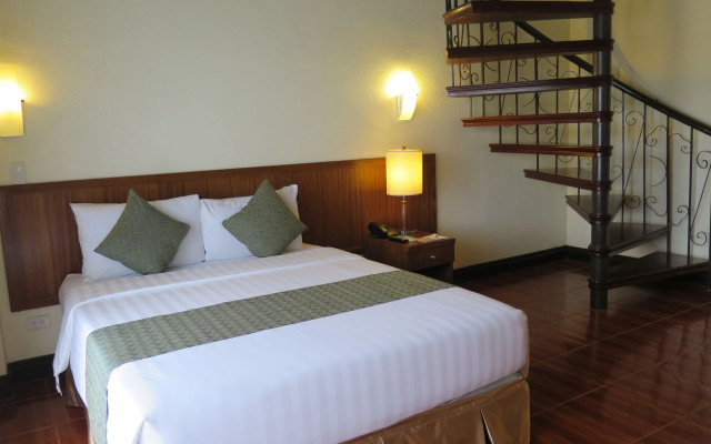 The Suites at Mount Malarayat