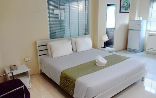V Verve Service Apartment Hotel