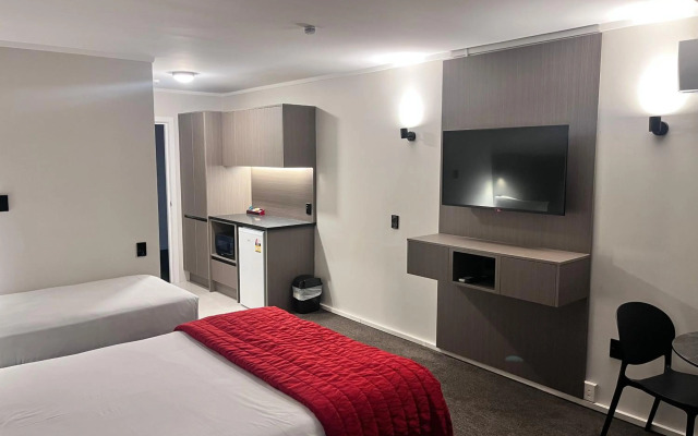 Manukau Hotel & Conference Centre