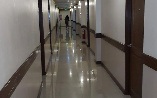 Park Avenue Residence Inn and Suites