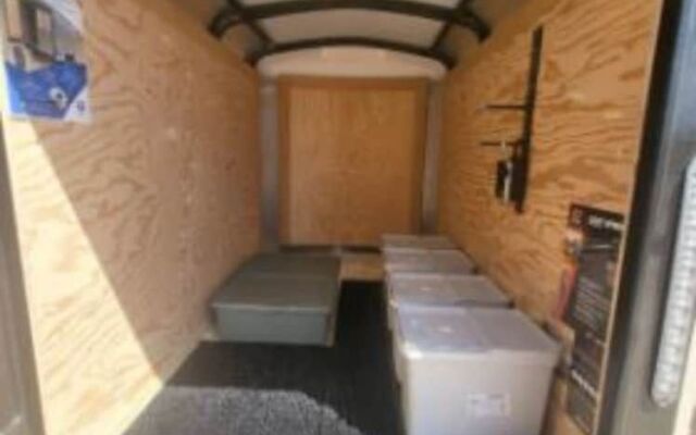 Private One Bedroom Condo on Golf Course, free parking