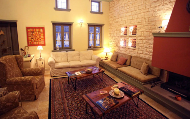 Pirrion Wellness Hotel