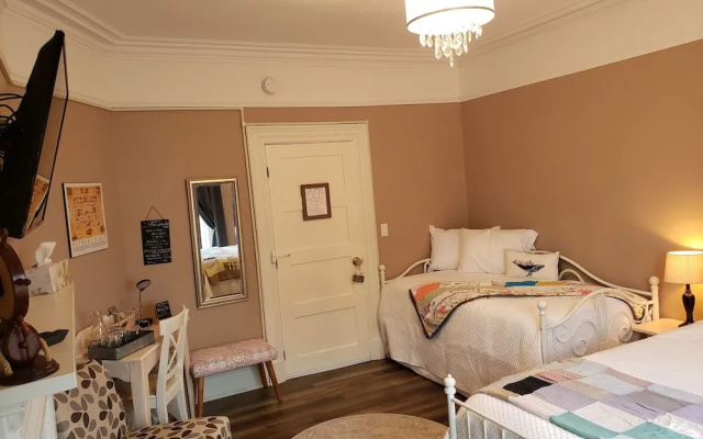 Georgestown Inn