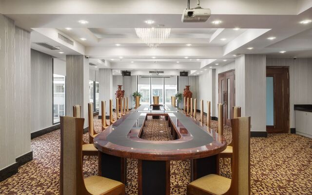Essence Hotel-Phnom Penh