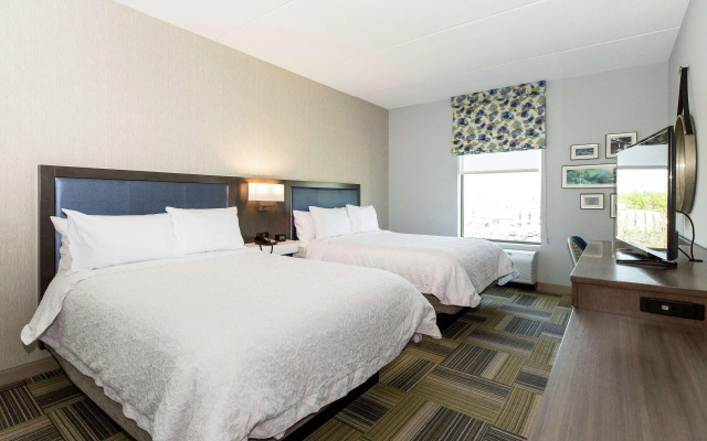 Hampton Inn & Suites Syracuse North Airport Area