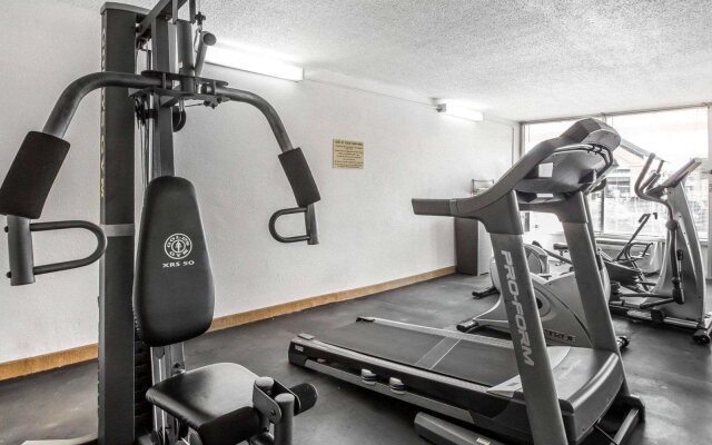 Quality Inn Richmond Hill - Savannah I-95