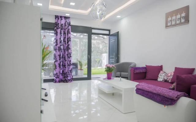 Villa Diamonds in Kato Spileo