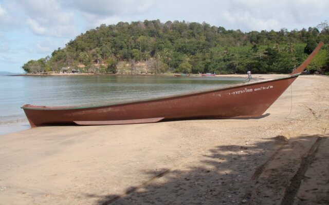 Bonhomie Beach Cottages