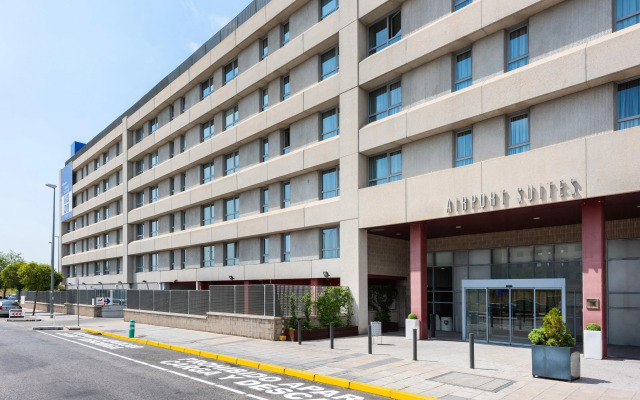Madrid Airport Suites, Affiliated by Meliá