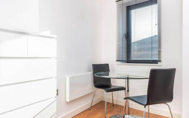 Garden View Studio Near the City Centre