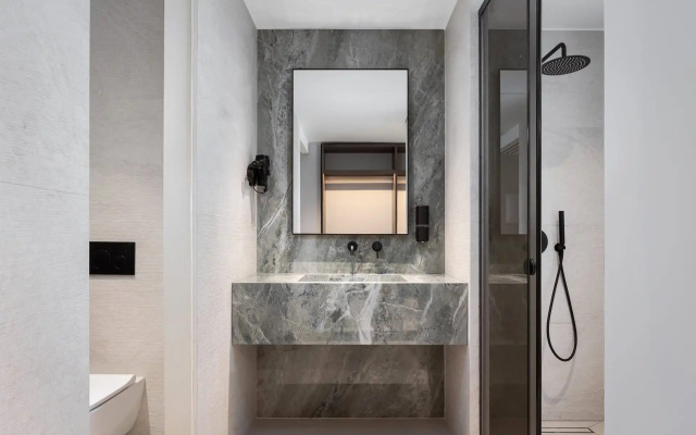Avant Blue Boutique Hotel