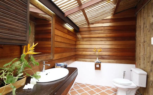 Chunut House Resort